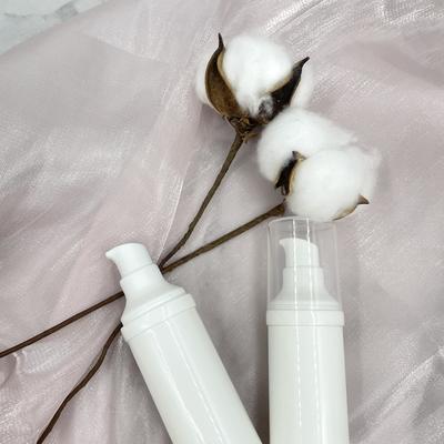 UV Korumalı 20ml 25ml PP Losyon Özel Renklere Geçmeli Havasız Pompa Şişeleri