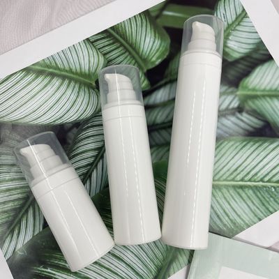 Havasız Pompa Şişesinde Yuvarlak Geçmeli İpek Eleme Krem 50ml