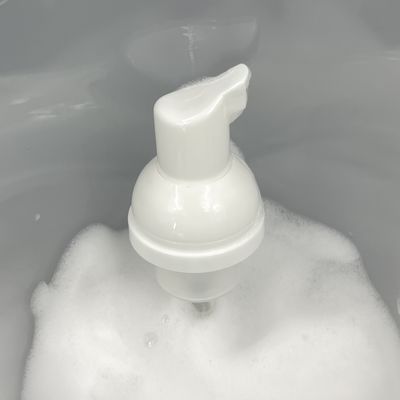 Yeniden Kullanılabilir Banyo Şampuan Dispenseri 30mm Kapatma 0.06ml Dozaj Köpüren Sabun