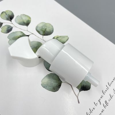 Beyaz 20/410 Krem Pompa Dispenseri SS316 Yay Değiştirme Losyon Başlığı 0.2ML/T