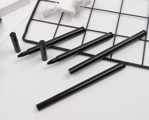 Popüler Stil Yuvarlak Uçlu Sıvı Göz Kalemi Kalem Ucu Boyutu 1.5mm 1.8mm Kozmetik Aletler